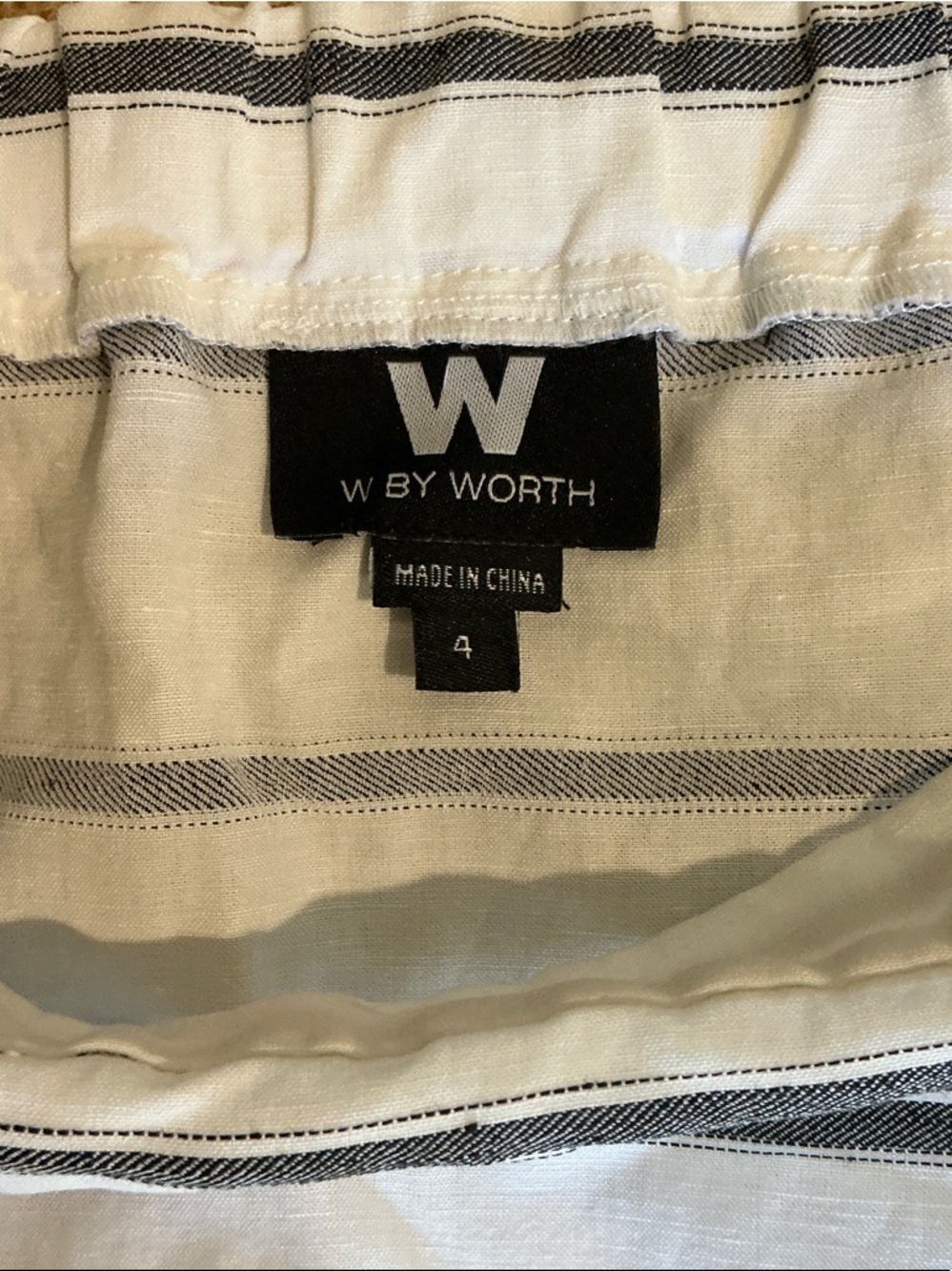 W by Worth White Off-Shoulder Tunic with Gray Stripes Size 4 - Picture 4 of 6